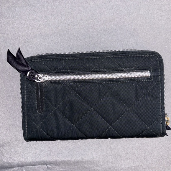 Vera Bradley Kiss lock Quilted Wallet - Picture 2 of 9